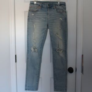 AMERICAN EAGLE Men’s Distressed Next Level AirFlex Straight Jeans